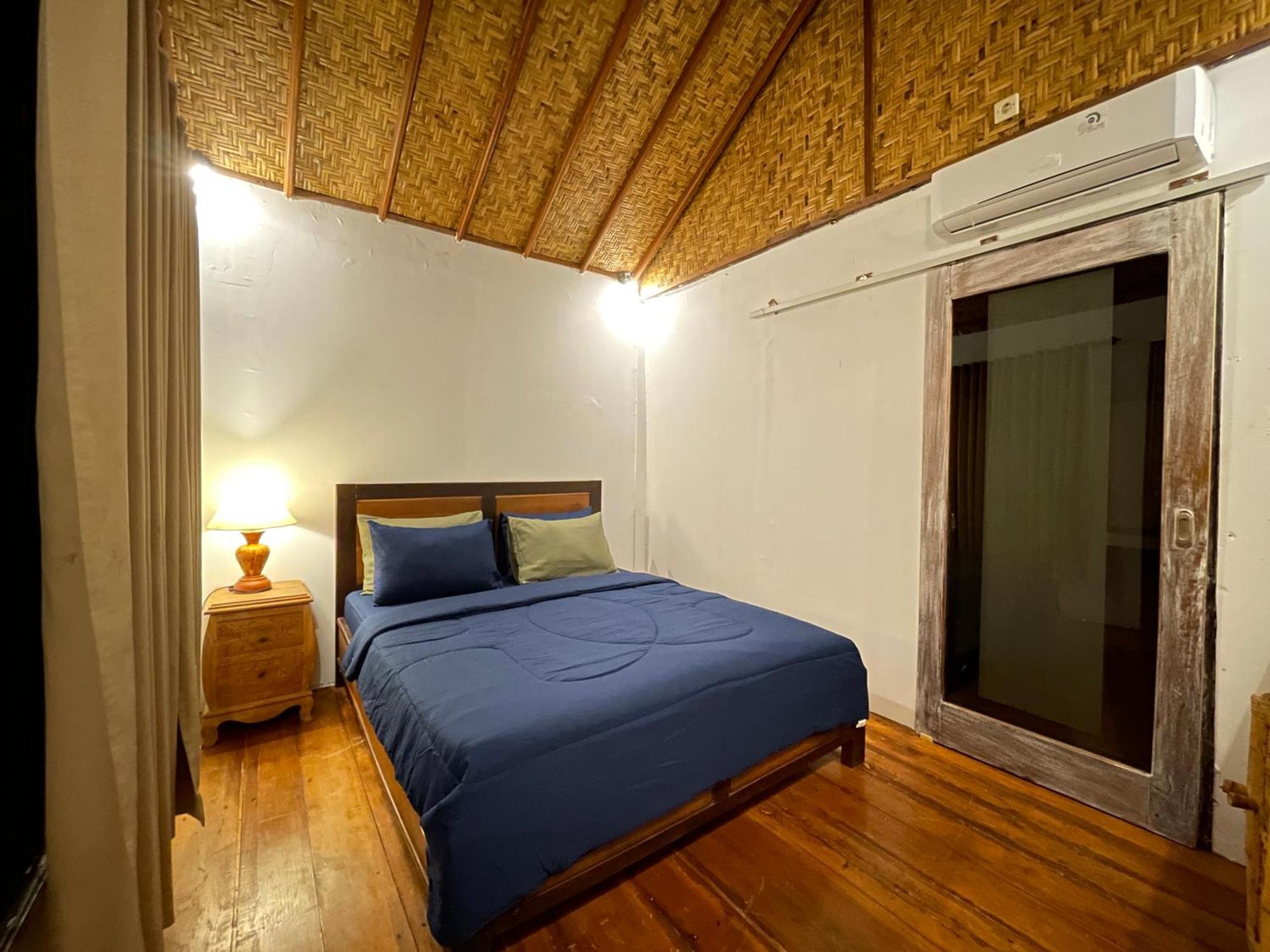 Rumah Tiga Gili Gili Air Exterior photo